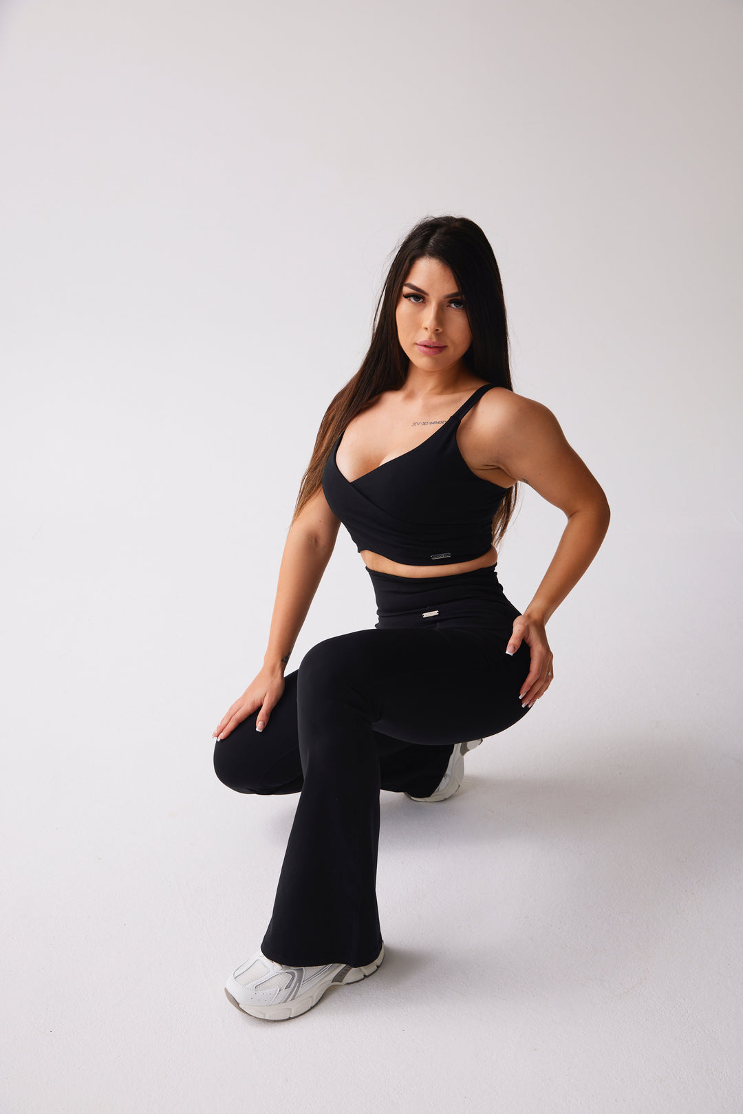 Flared Leggings 'Flaunt And Flow' - Midnight Black