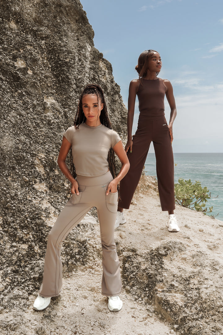 Flared Leggings (NO scrunch) 'Set The Barre' - Pine Bark (MEDIUM-LONG length)